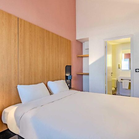 B&B Hotel Brest Kergaradec Aeroport Gouesnou ภายนอก รูปภาพ