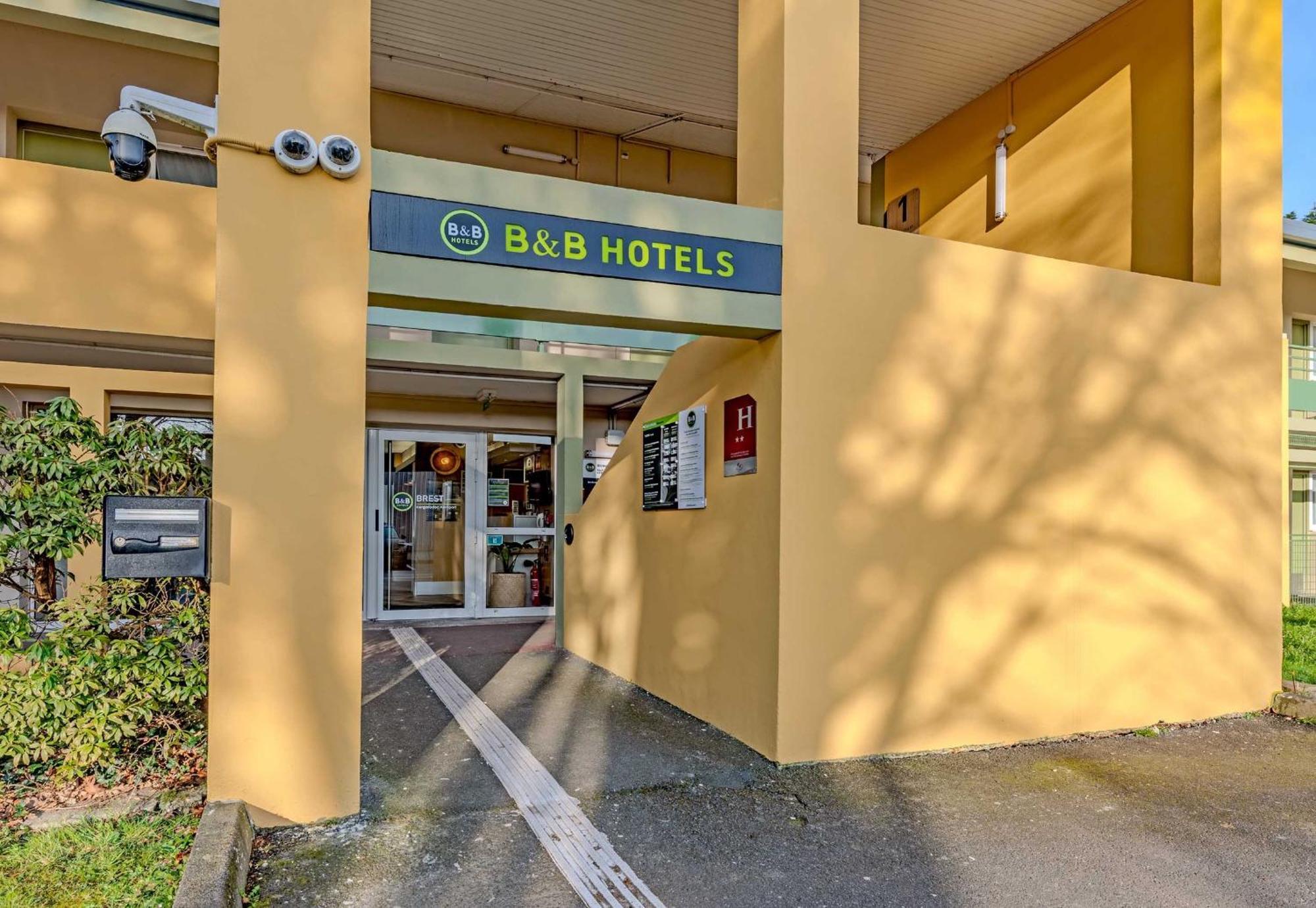 B&B Hotel Brest Kergaradec Aeroport Gouesnou ภายนอก รูปภาพ